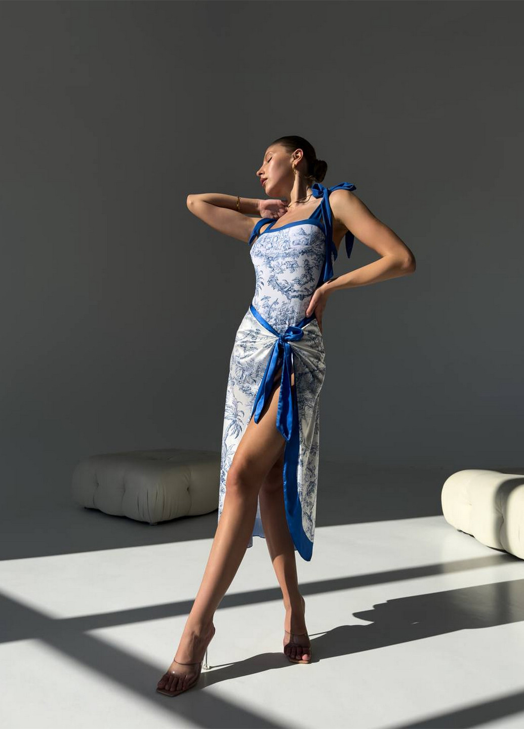 Комбинированный летний пляжный комплект женский (купальник, парео) слитный NOVA VEGA