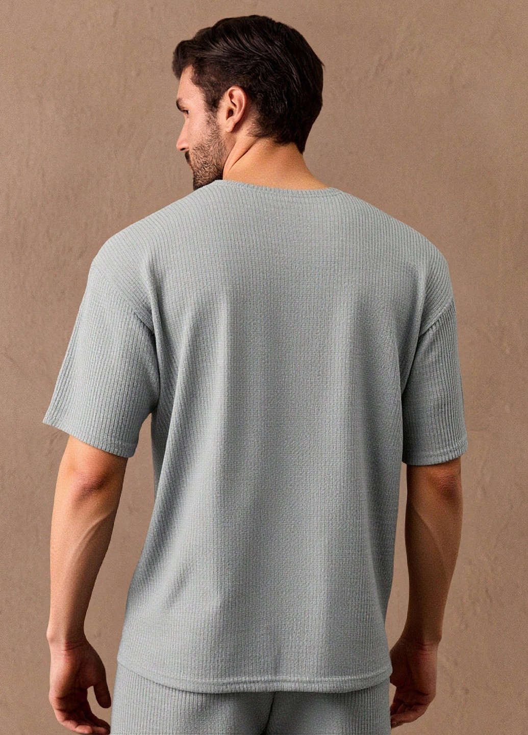 Серый летний костюм (футболка, шорты) с шортами SHEIN