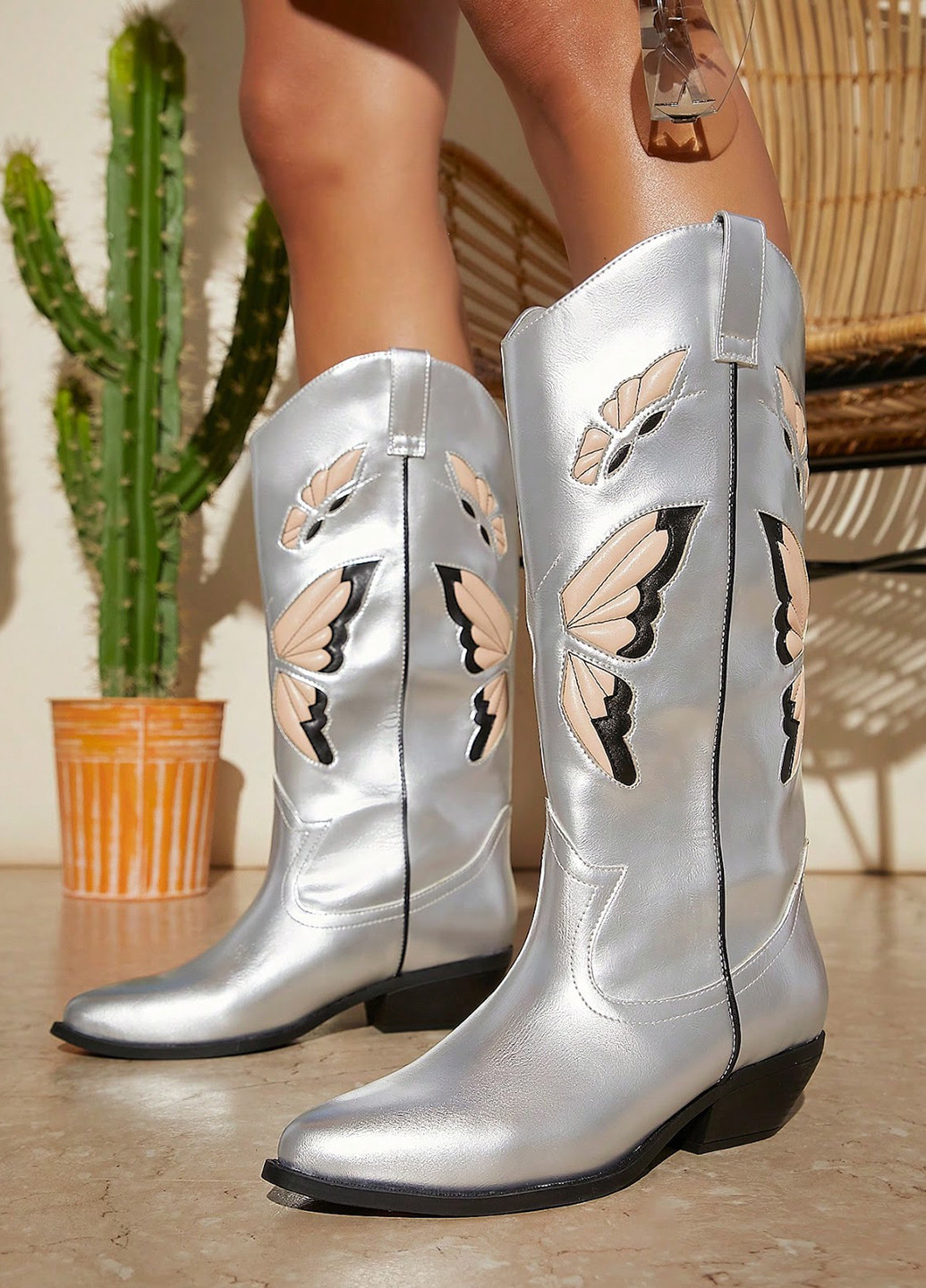 Серебряные осенние ботинки SHEIN