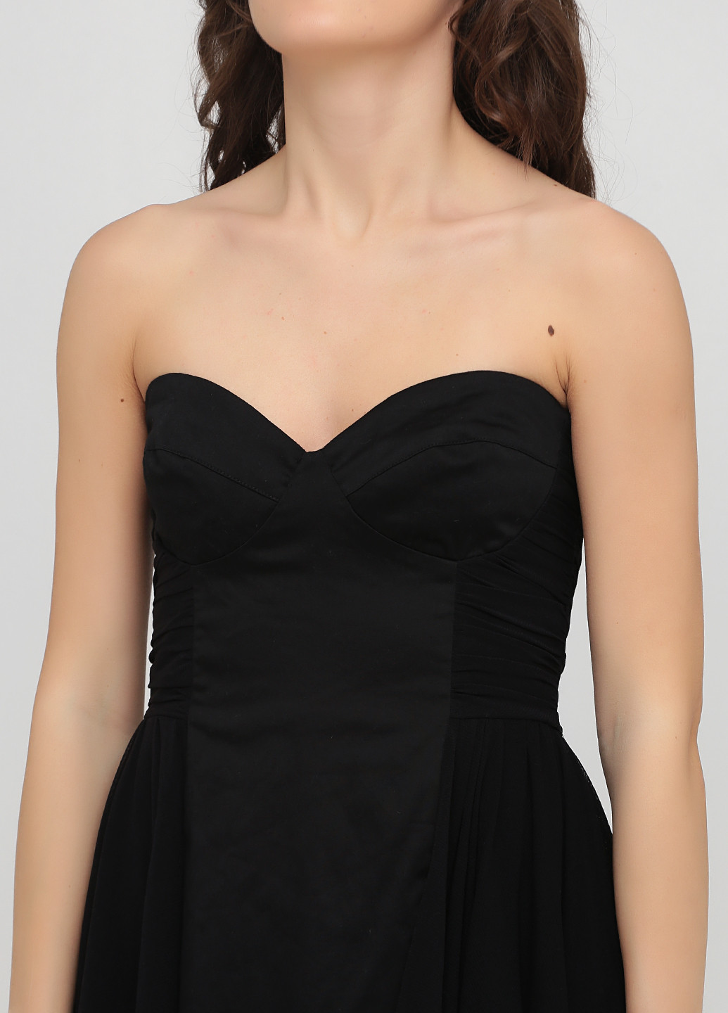 Черное коктейльное платье бэби долл, с открытой спиной, с открытыми плечами Asos однотонное