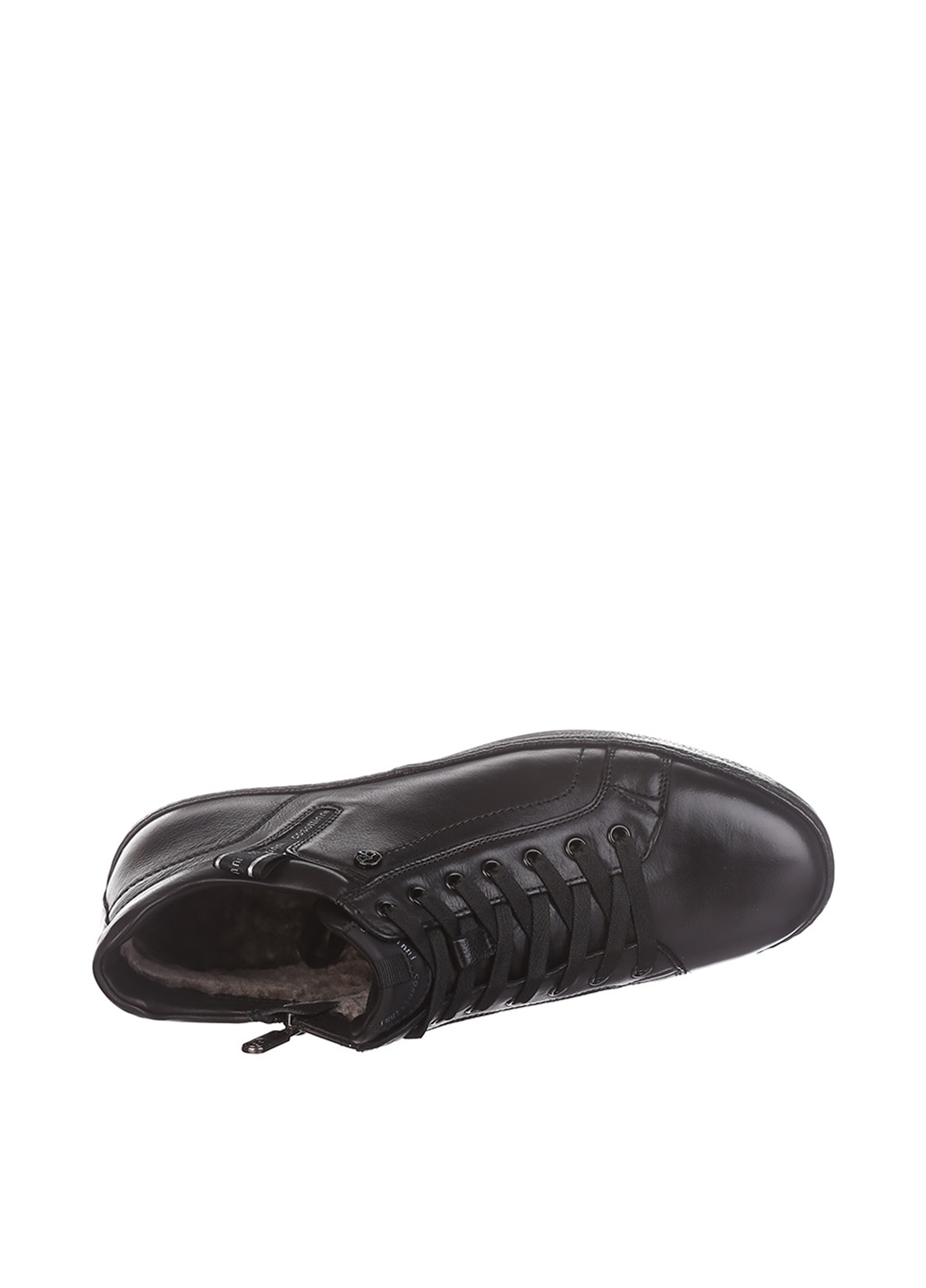 Черные зимние ботинки Cosottinni