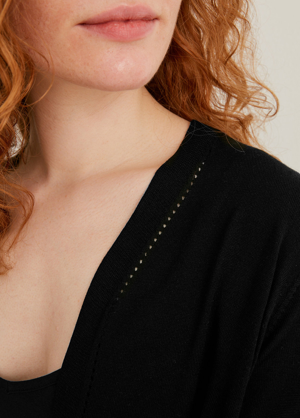 Черный демисезонный кардиган C&A