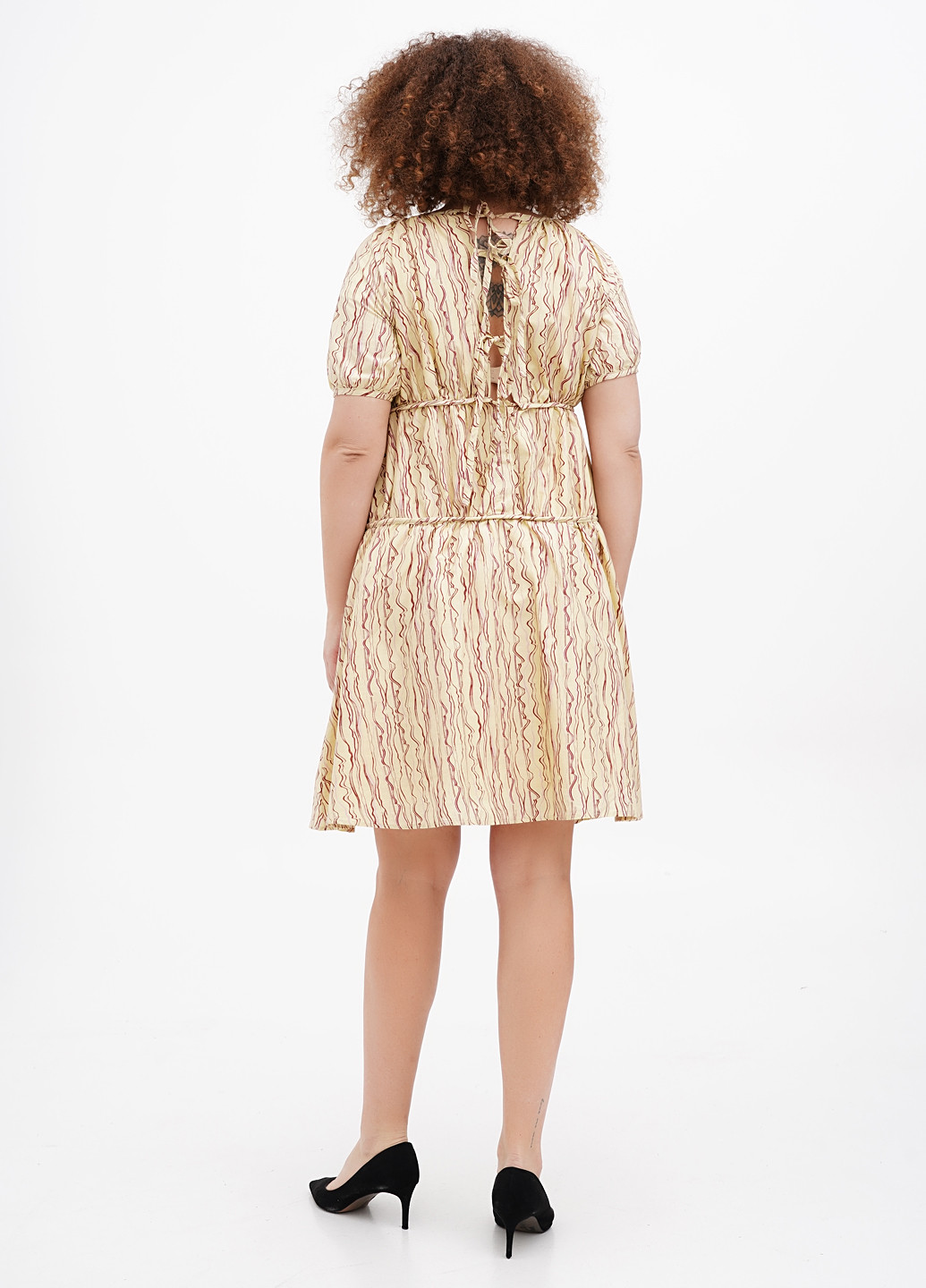 Бежевое кэжуал платье Lost Ink с абстрактным узором