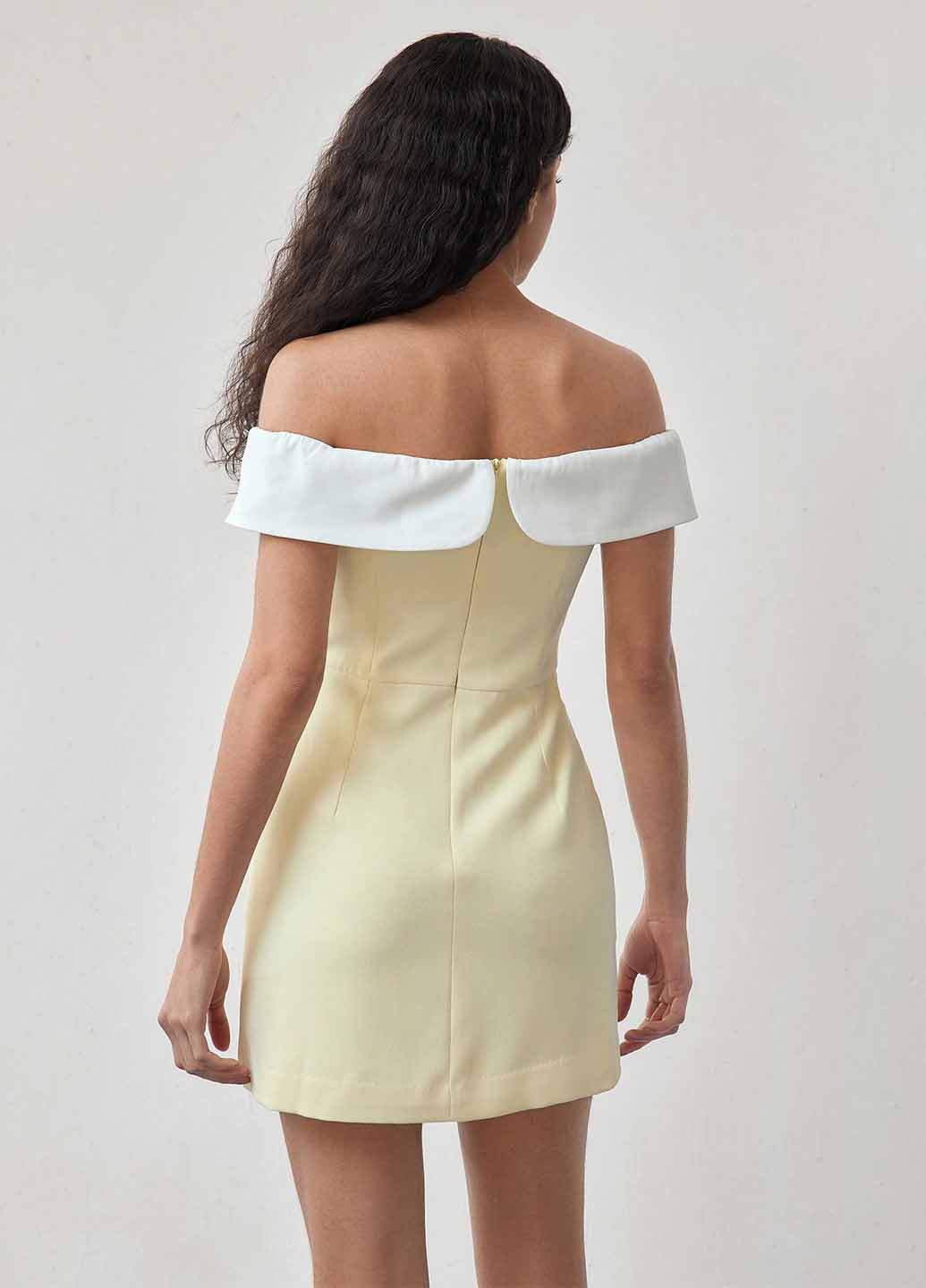 Желтое праздничный, кэжуал платье а-силуэт, с открытой спиной SHEIN однотонное