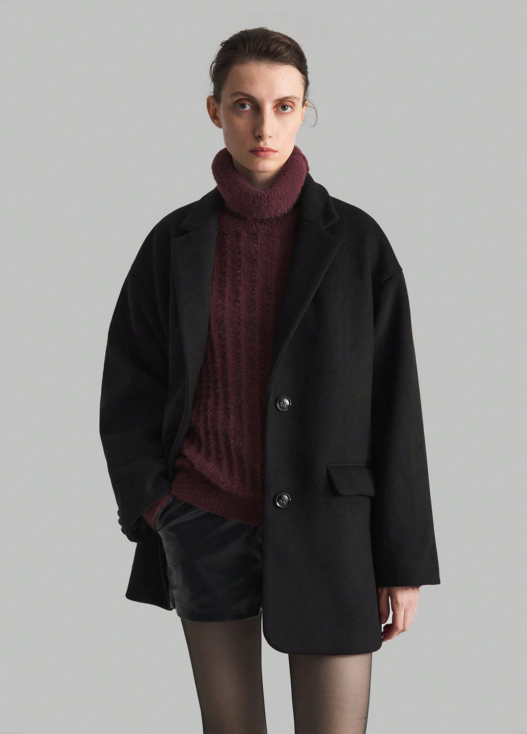 Чорне зимнє Пальто SHEIN