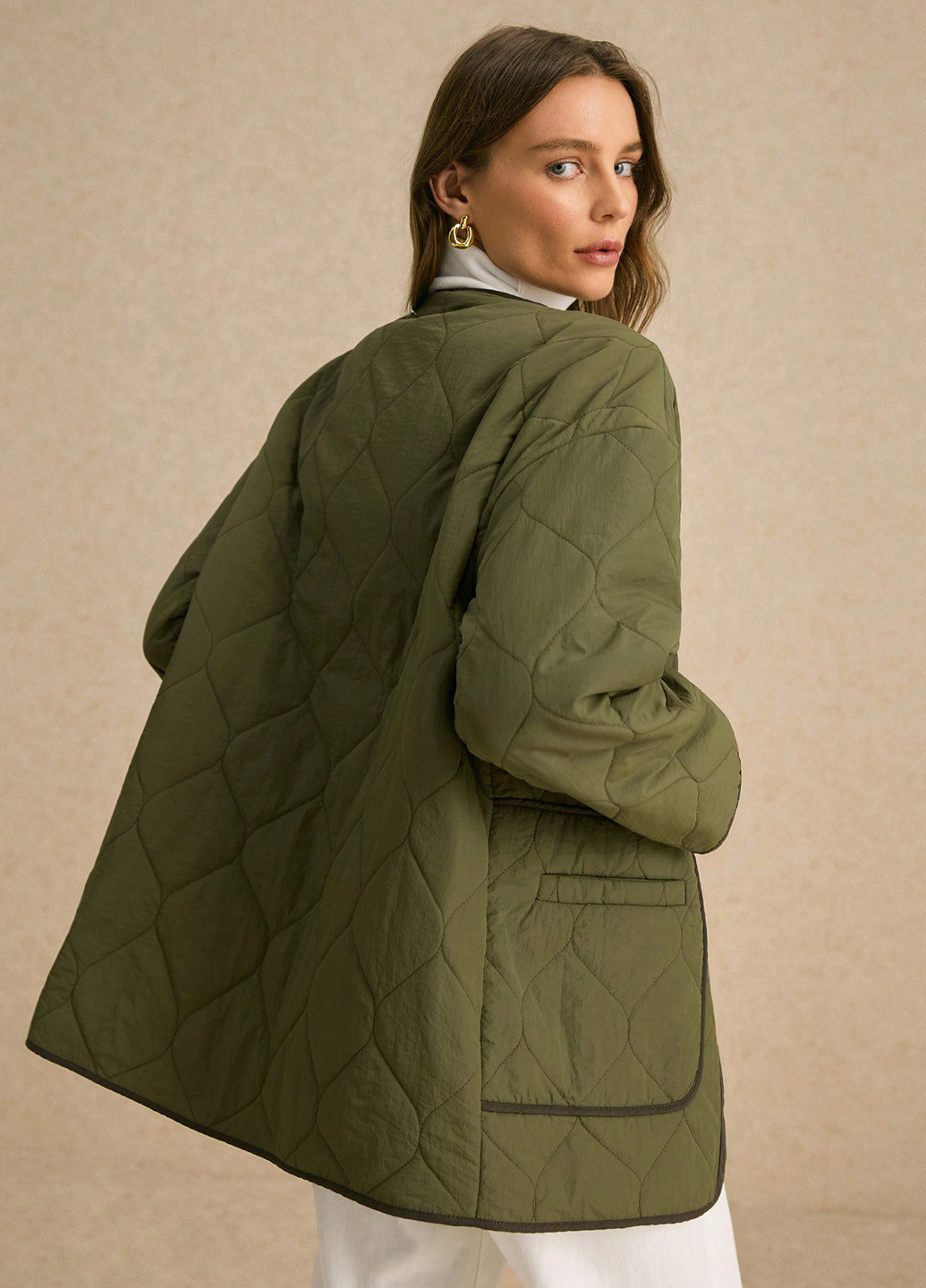 Оливкова (хакі) зимня куртка куртка-піджак SHEIN