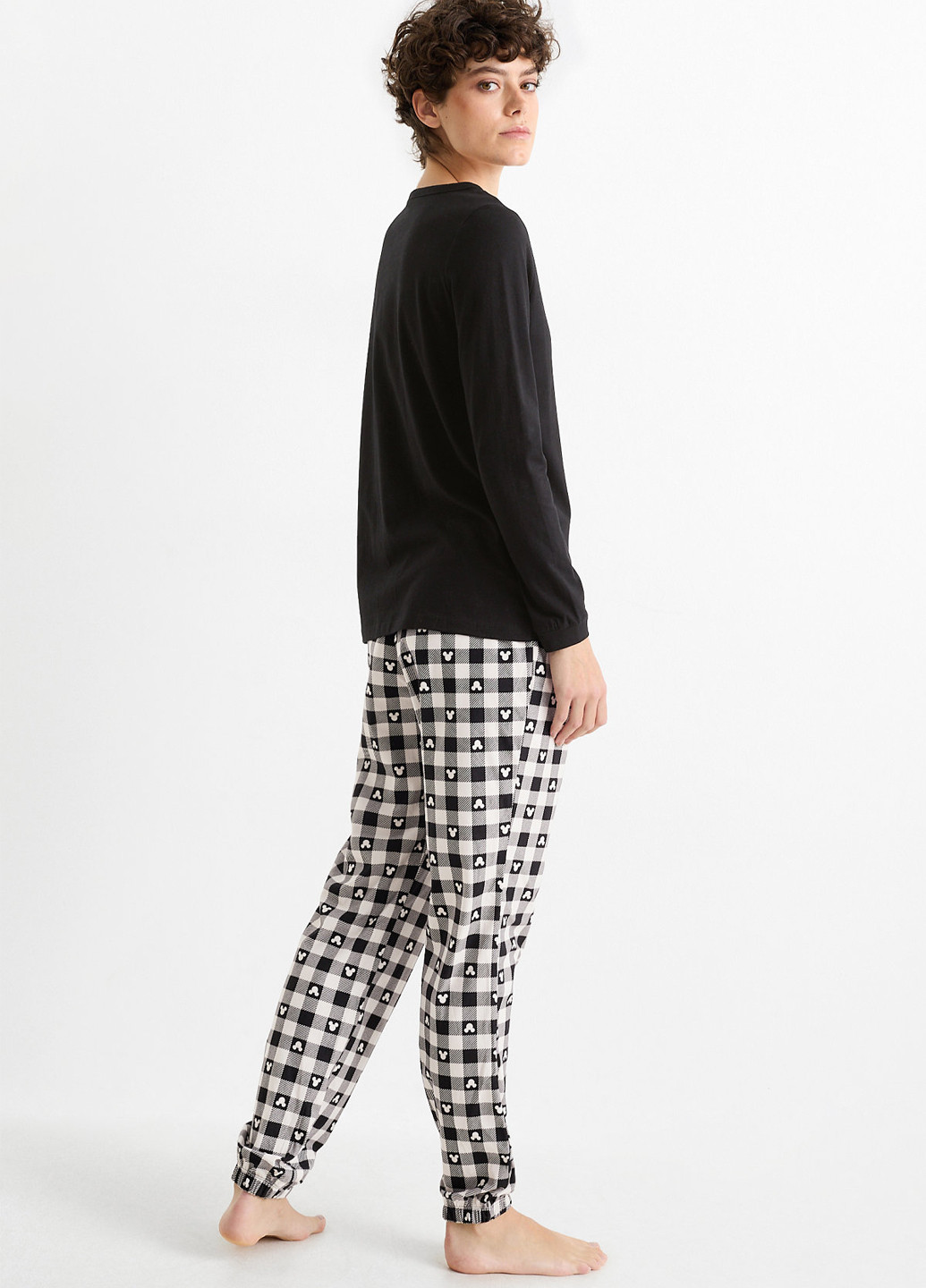 Черно-белая всесезон пижама (лонгслив, брюки) лонгслив + брюки C&A