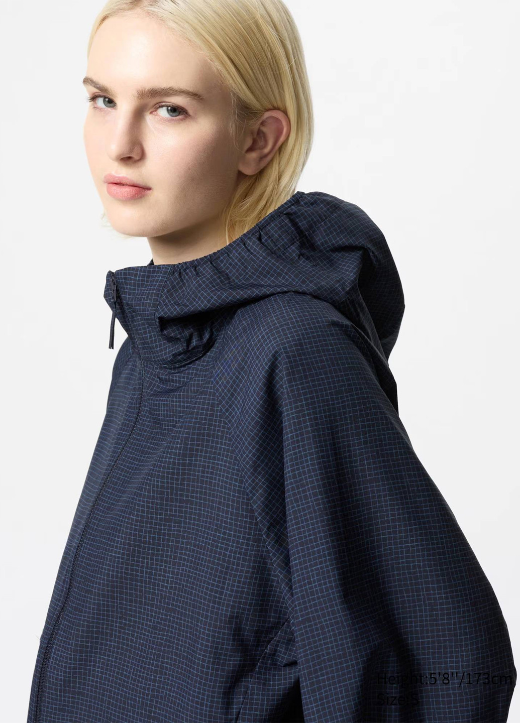 Ветровка Uniqlo (348933743)
