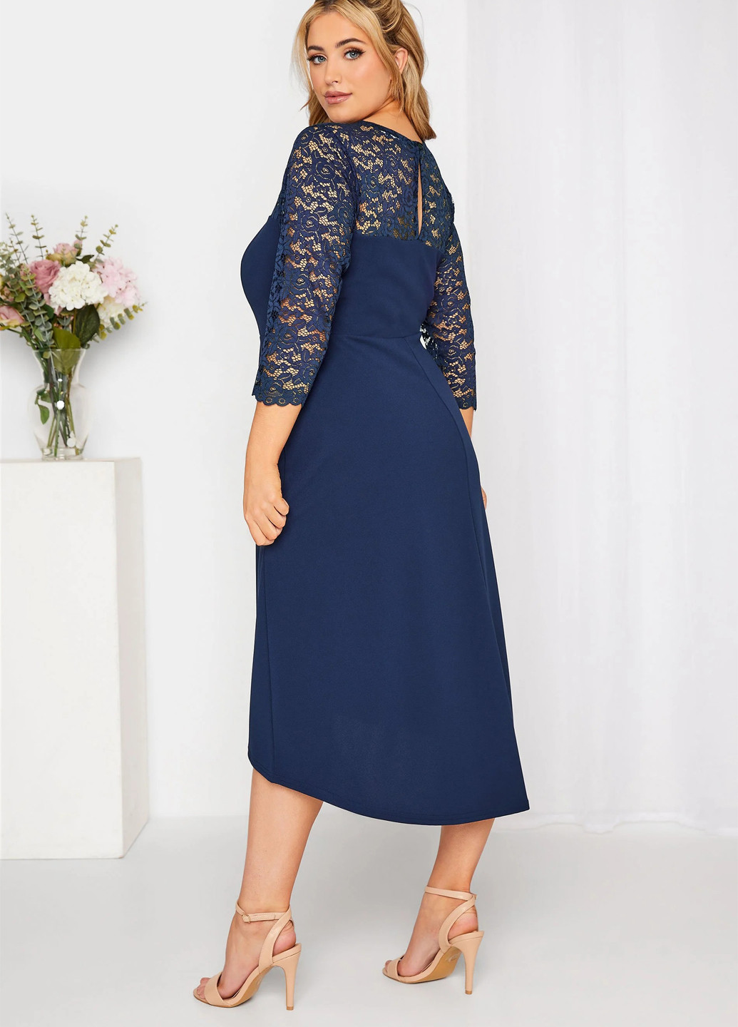 Темно-синя коктейльна сукня з спідницею-сонце SHEIN однотонна