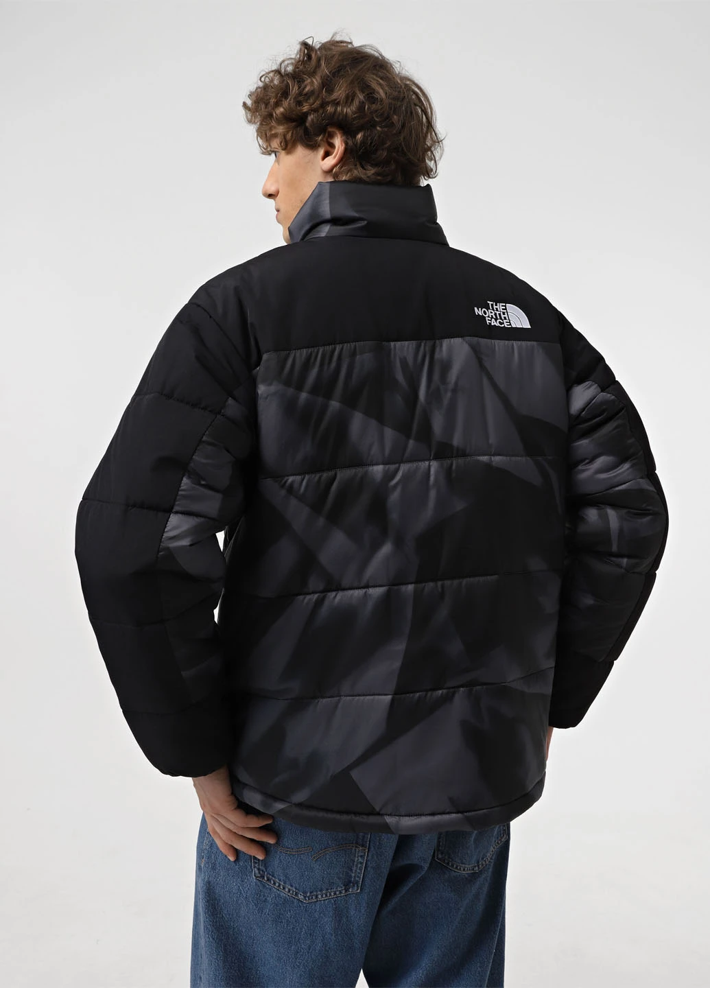 Темно-сіра демісезонна куртка The North Face