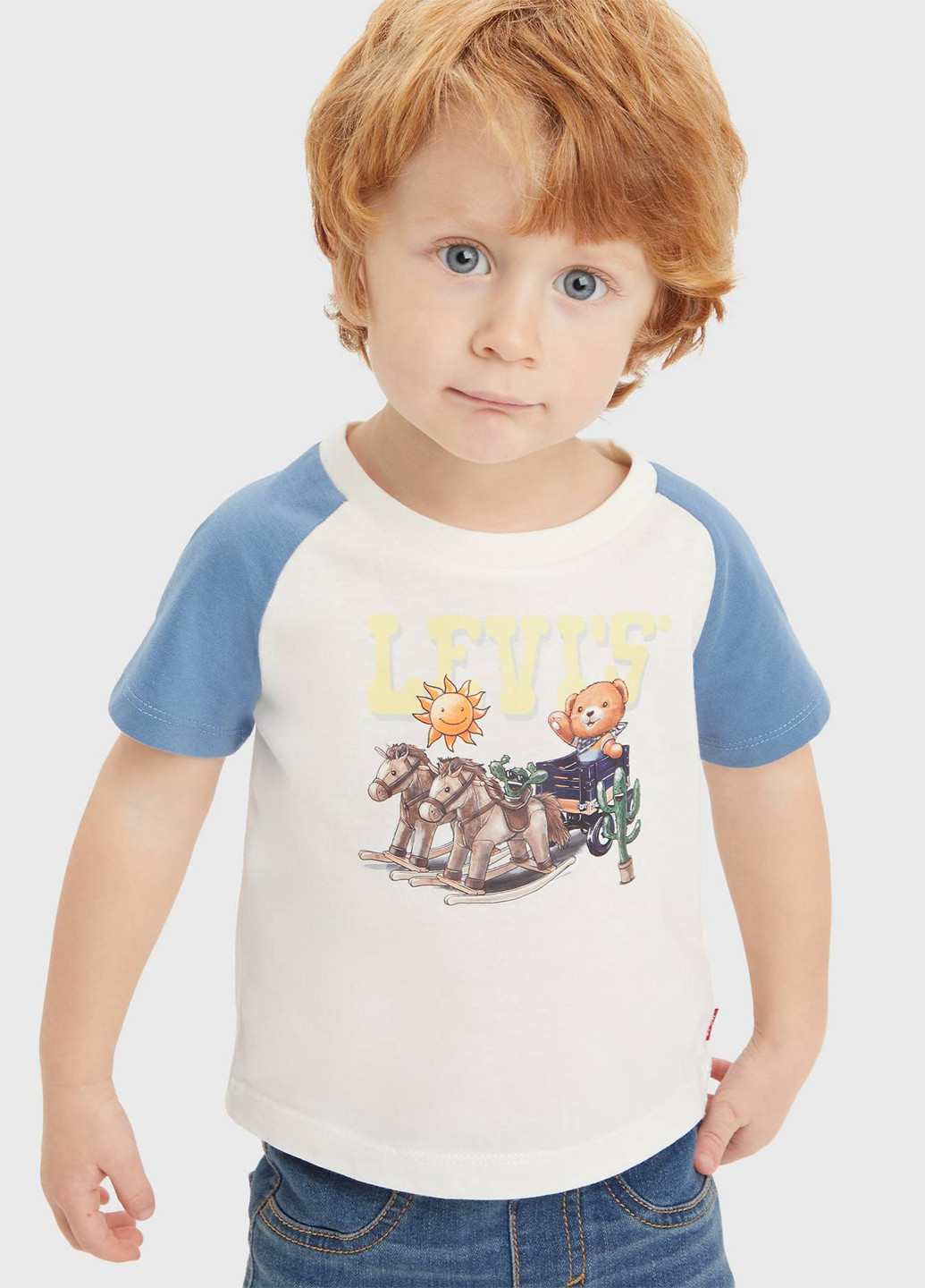 Комбінований літній комплект (футболка, шорти) Levi's