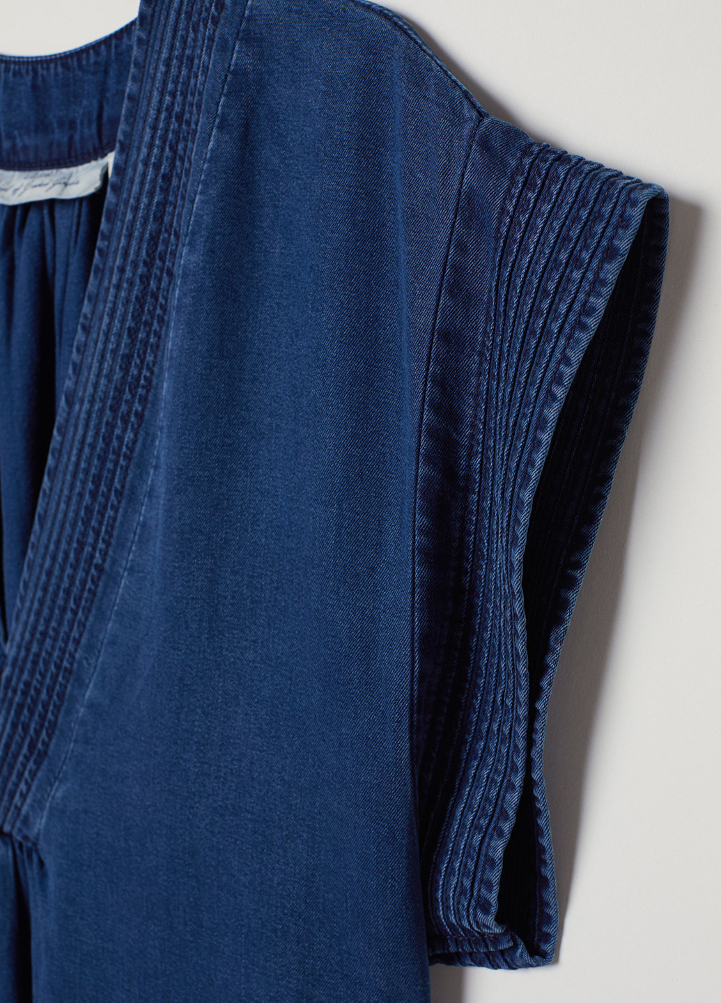 Темно-синее джинсовое платье оверсайз H&M однотонное
