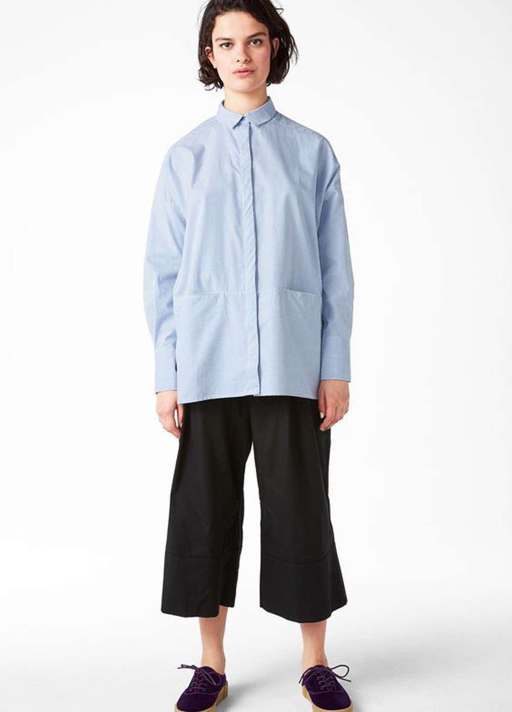 Світло-блакитна демісезонна блуза Monki