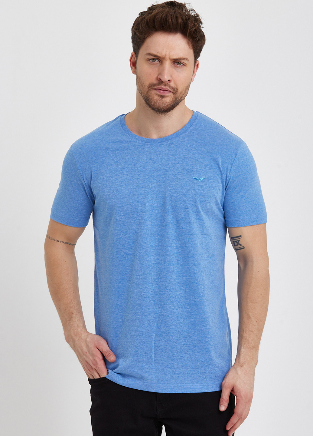 Світло-синя футболка Trend Collection
