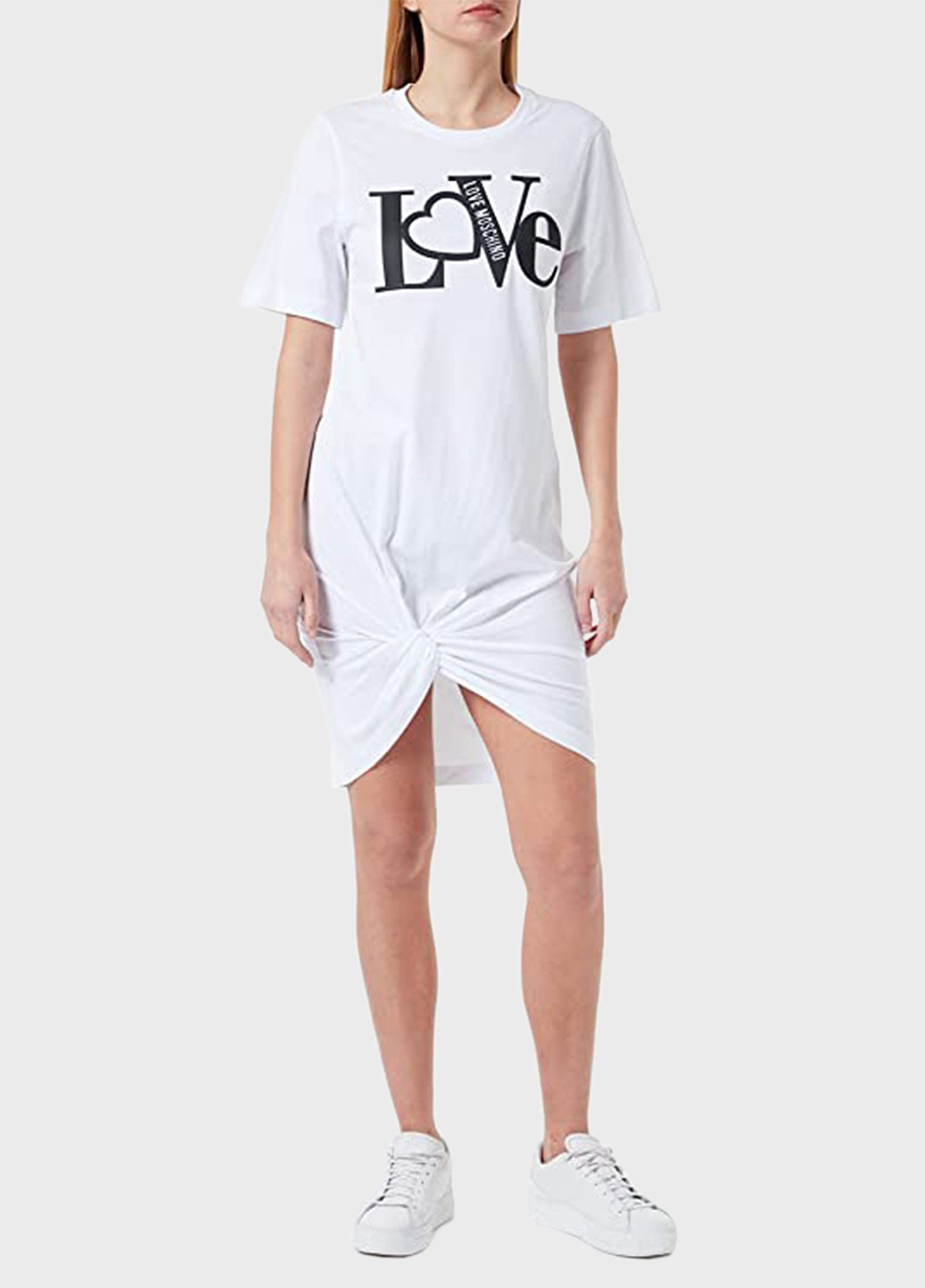 Белое кэжуал платье платье-футболка Love Moschino с надписью