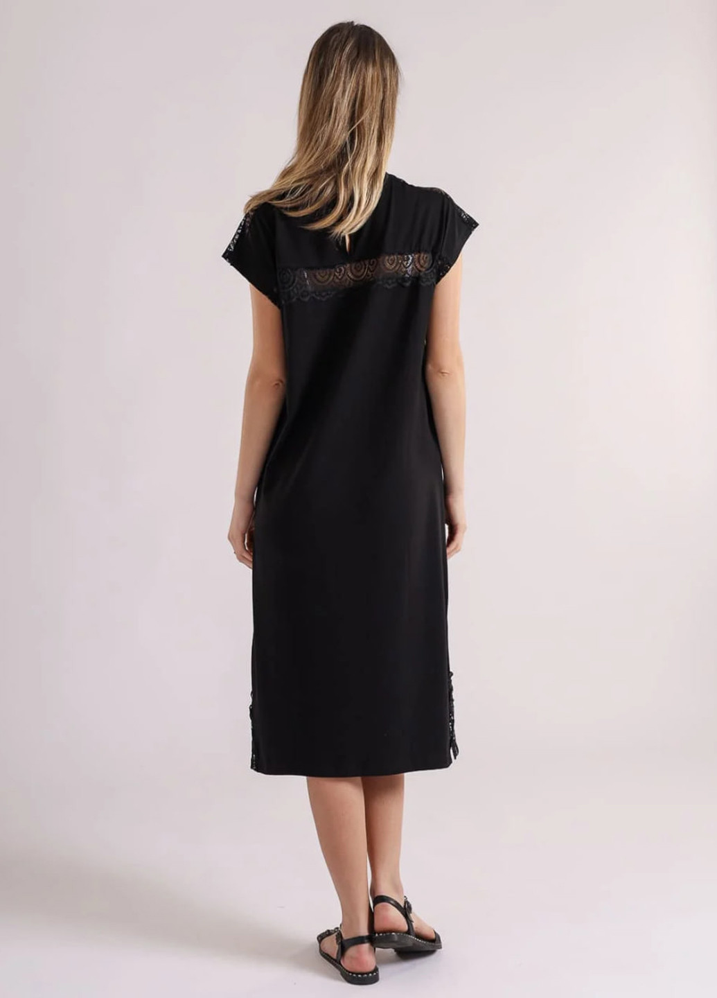 Черное кэжуал платье платье-футболка BBL однотонное