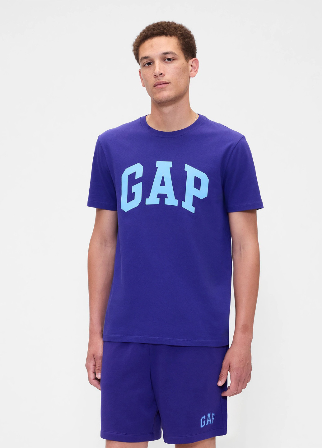 Фиолетовая футболка Gap
