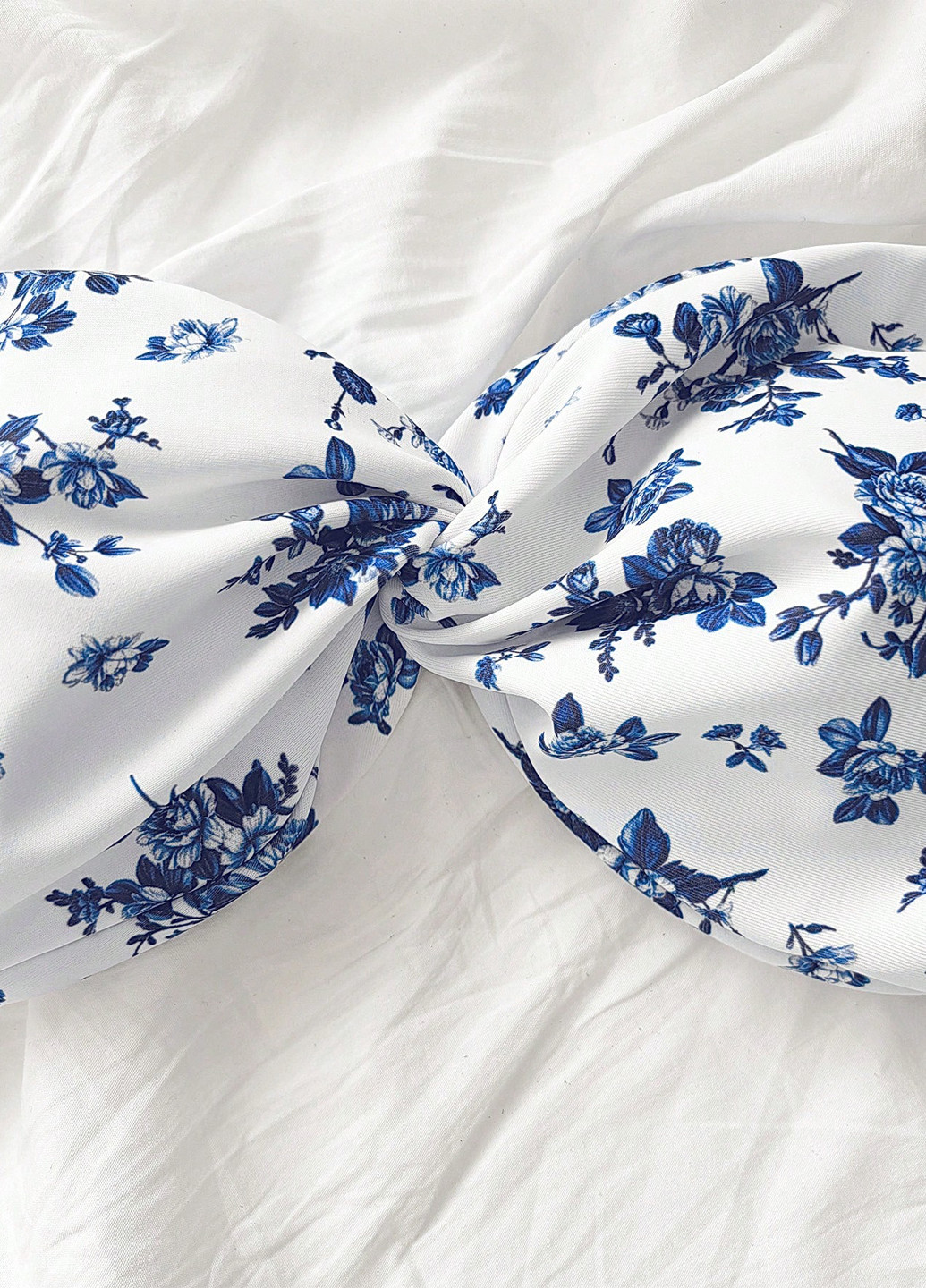 Белый летний купальник (лиф, трусики) раздельный SHEIN