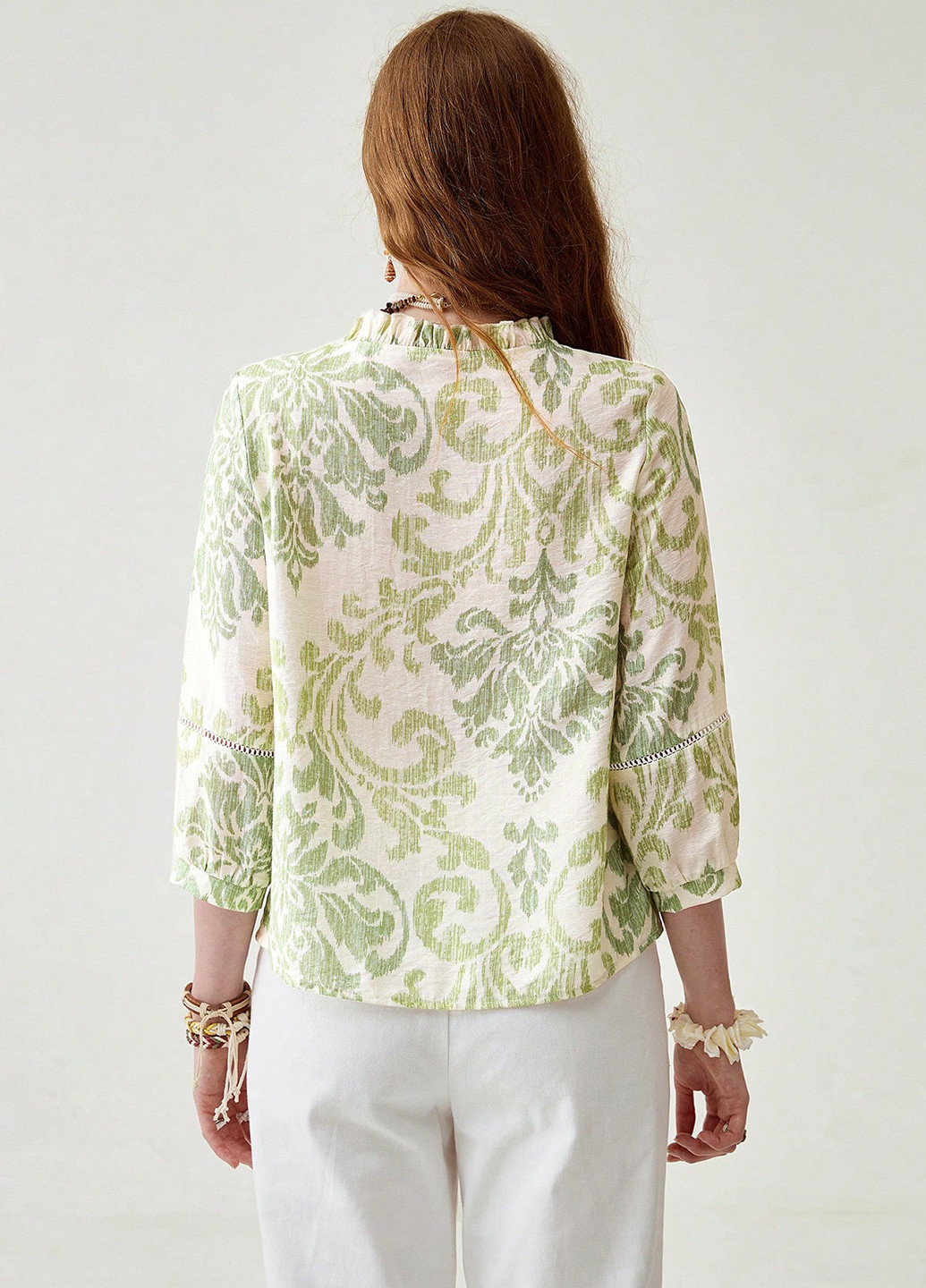 Молочная блуза SHEIN