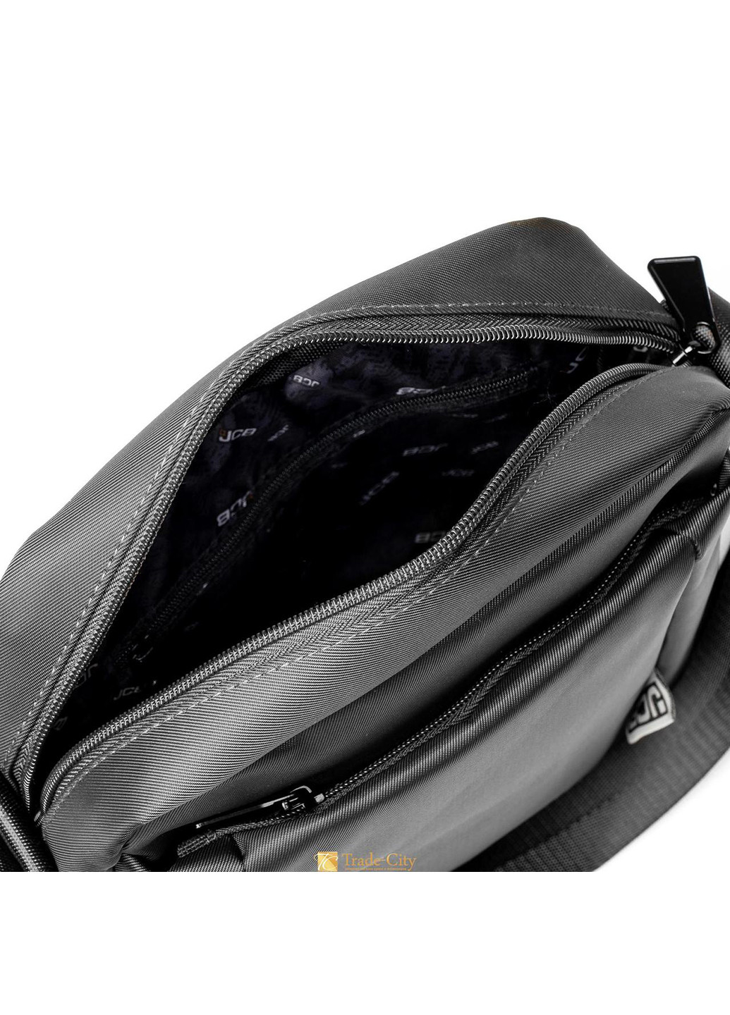 Чоловіча повсякденна сумка 21х27х9 см JCB (242188986)