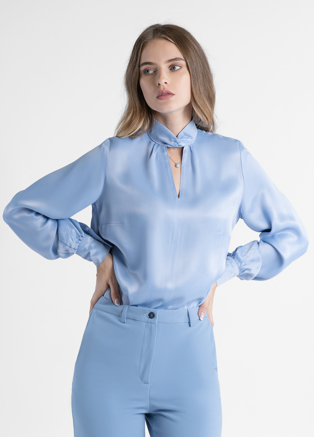 Блакитна зимня блуза жіноча Arber Emy