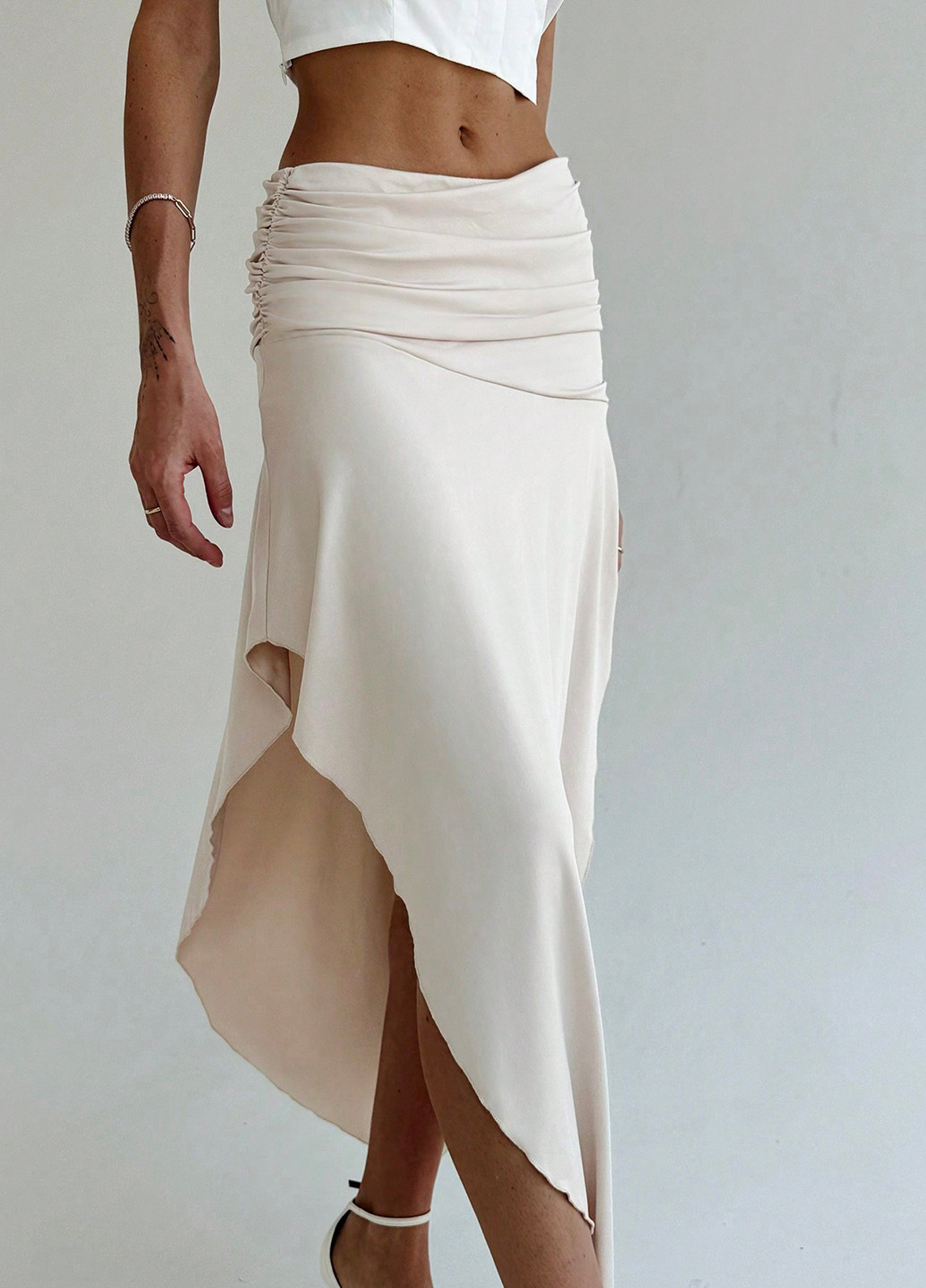 Айвори кэжуал однотонная юбка SHEIN