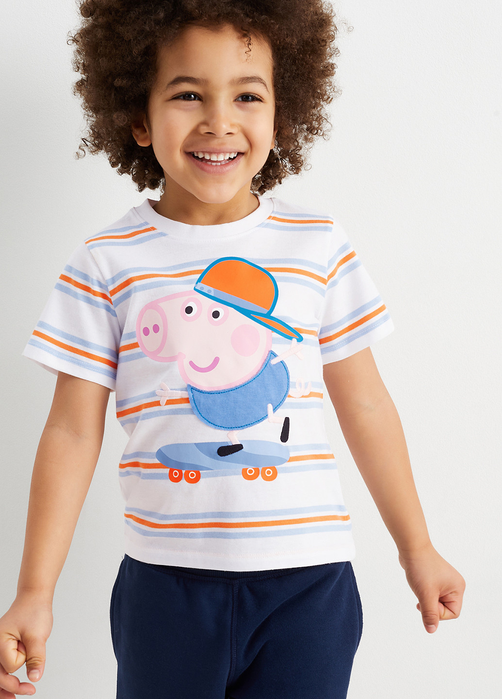 Белая летняя футболка C&A