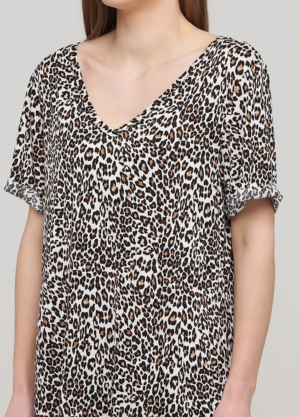 Бежевое кэжуал платье платье-футболка H&M леопардовый
