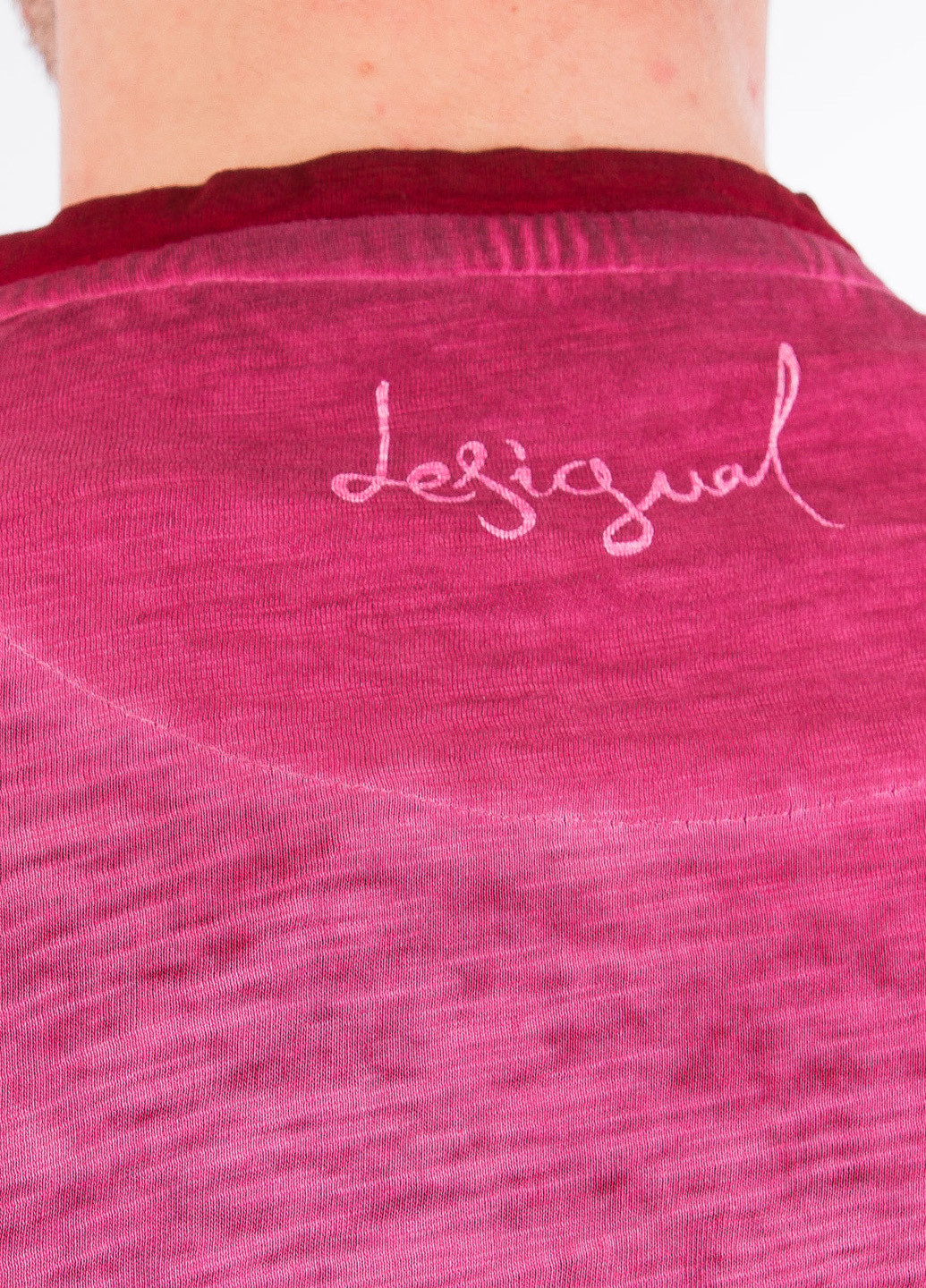 Розовая футболка Desigual