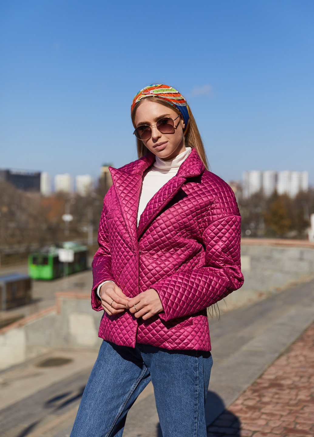 Малинова демісезонна куртка MN