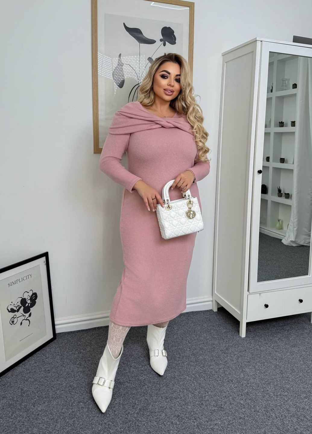 Пудровое кэжуал платье платье-свитер No Brand однотонное