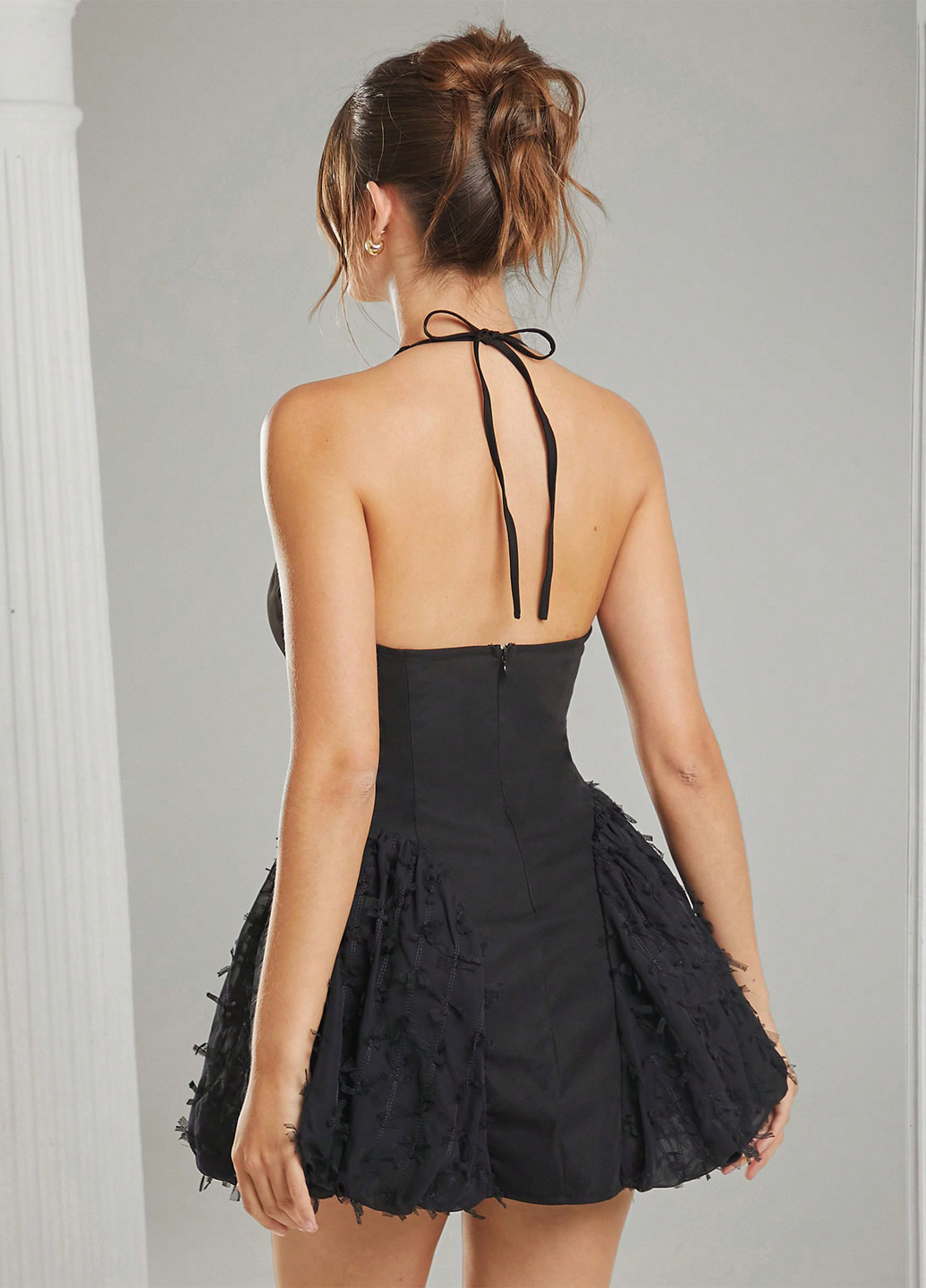 Черное коктейльное, кэжуал платье с юбкой-солнце SHEIN однотонное