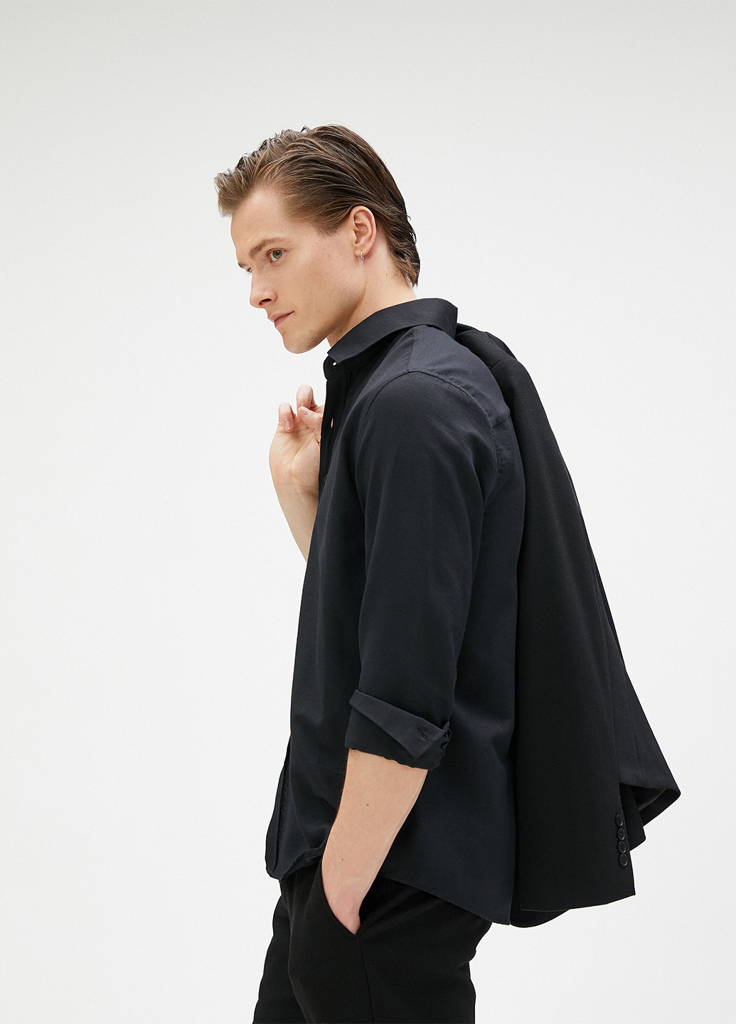 Черная кэжуал рубашка однотонная KOTON