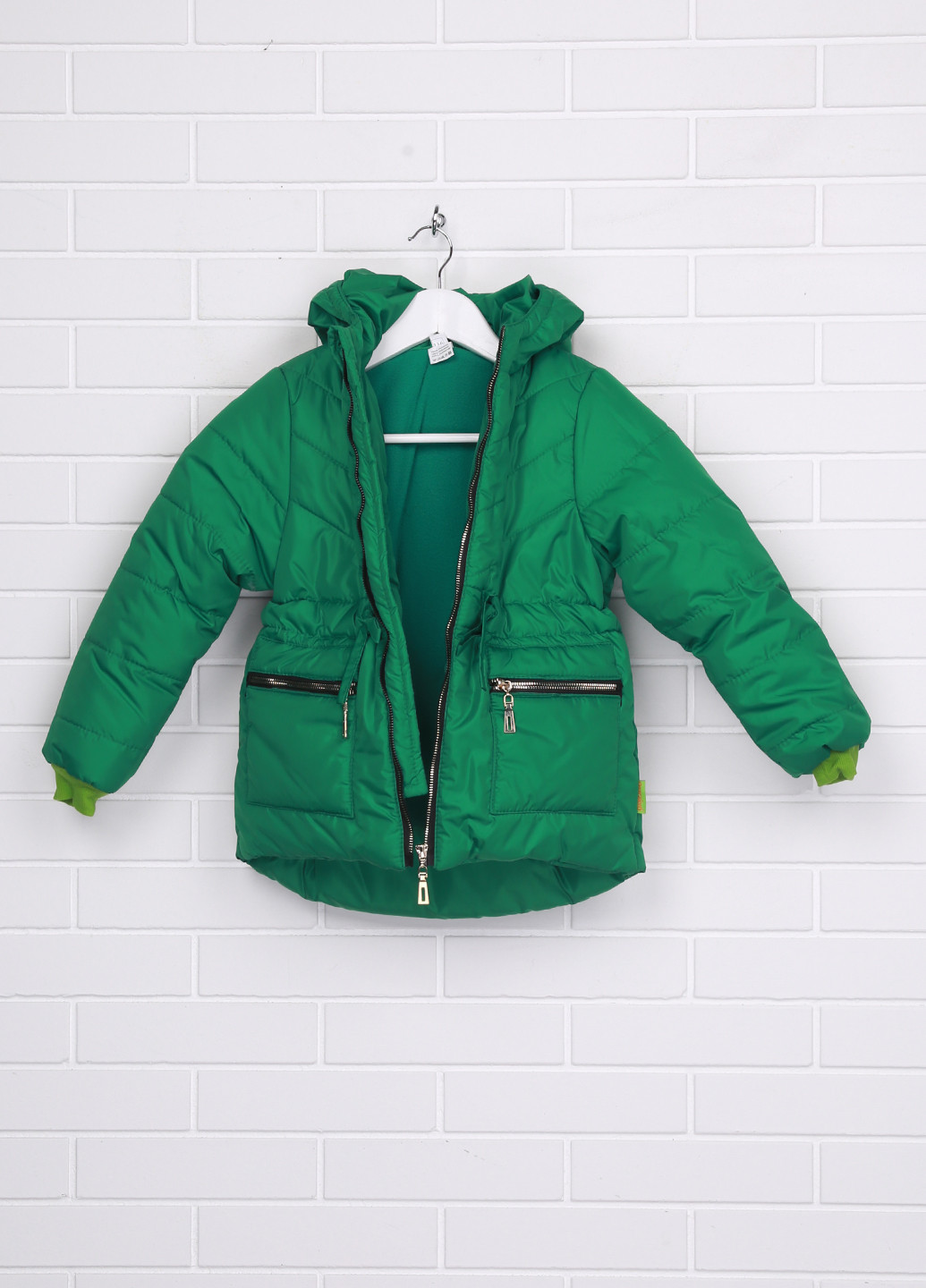 Зелена зимня куртка Одягайко