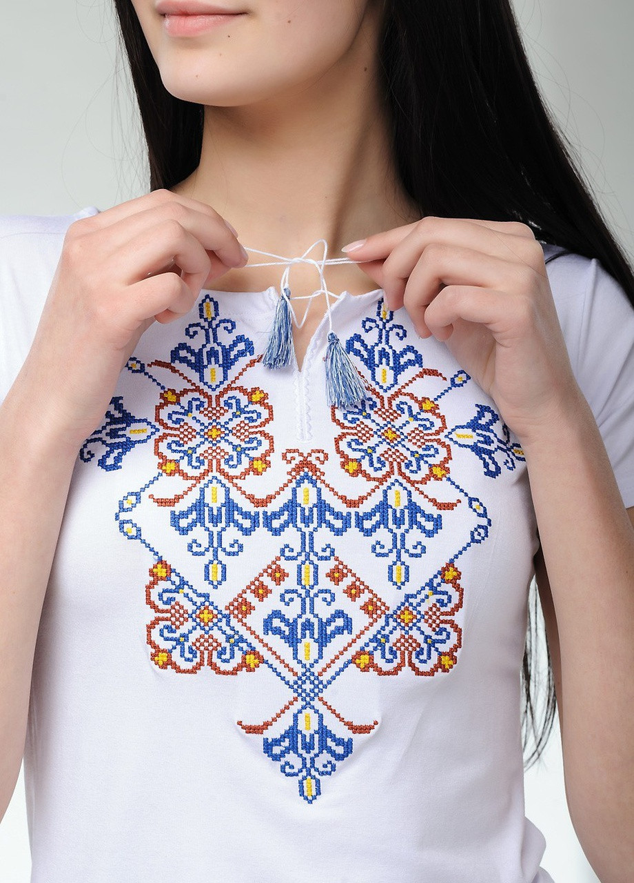 Женская вышитая футболка Элегия белая Melanika (250206187)