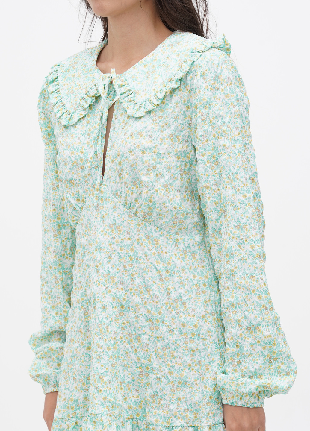 Молочное кэжуал платье NA-KD с цветочным принтом