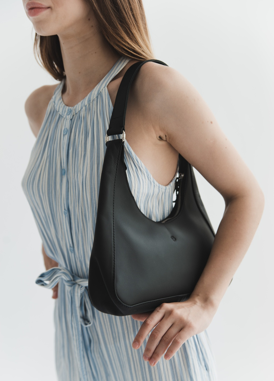 Витончена жіноча сумка арт. 620 з натуральної шкіри із легким глянцем бордового кольору Boorbon (254967645)