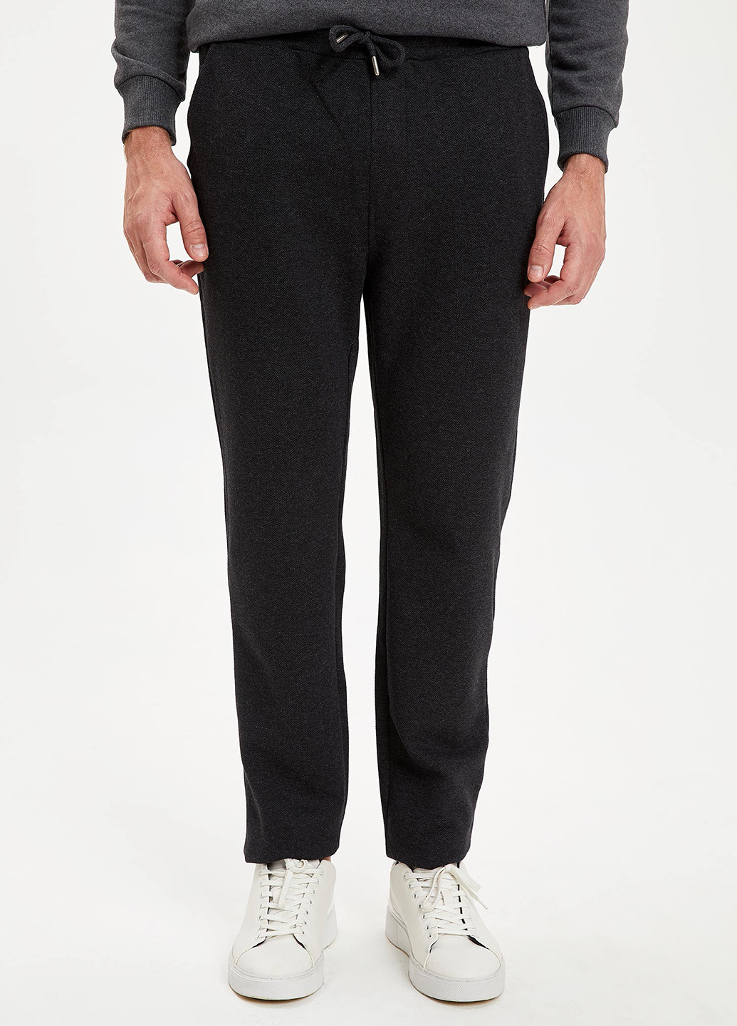 Темно-серые кэжуал демисезонные брюки DeFacto