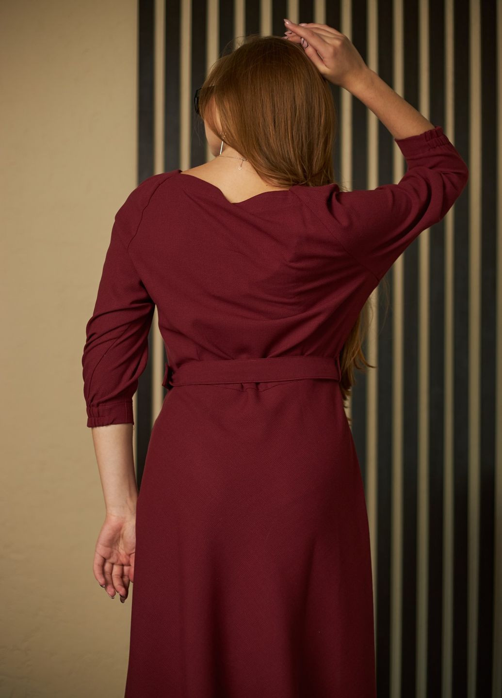 Темно-вишневое кэжуал платье MiNiMax однотонное