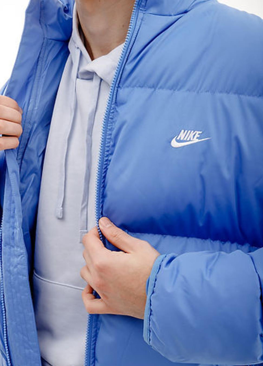 Блакитна демісезонна куртка fb7368-450 Nike SPORTSWEAR CLUB LIGHT