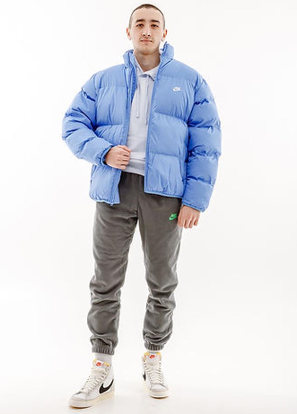 Блакитна демісезонна куртка fb7368-450 Nike SPORTSWEAR CLUB LIGHT