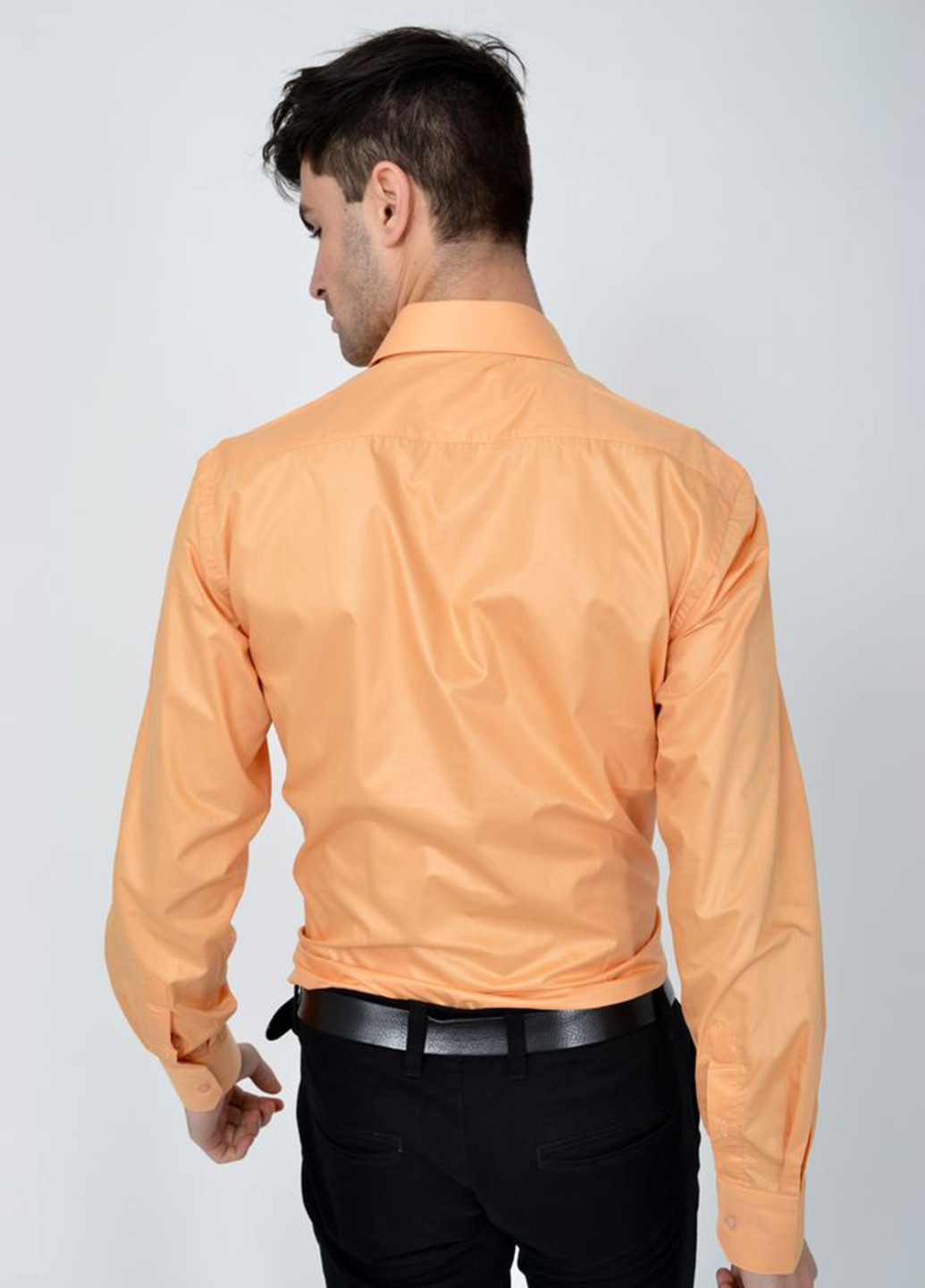 Персиковая классическая рубашка однотонная Ager с длинным рукавом