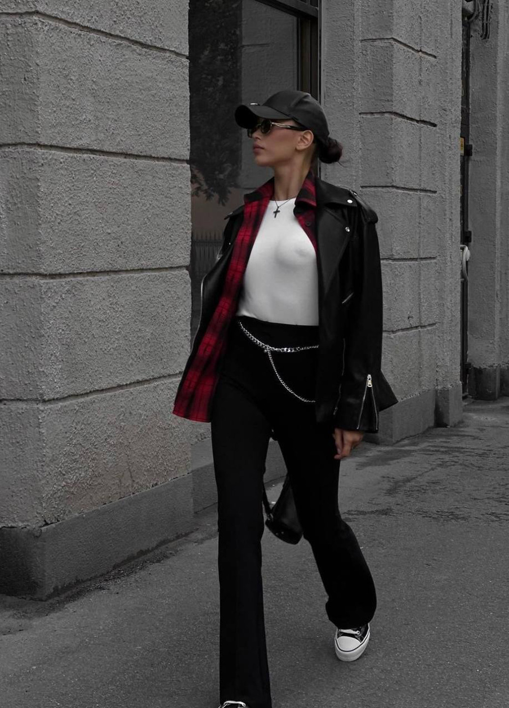 Черная демисезонная куртка косуха No Brand