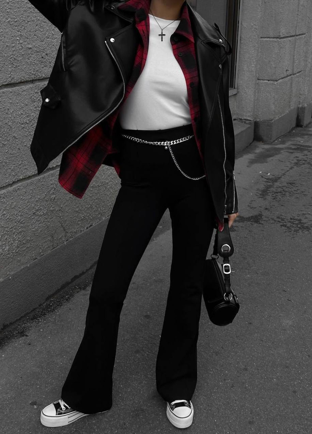 Черная демисезонная куртка косуха No Brand