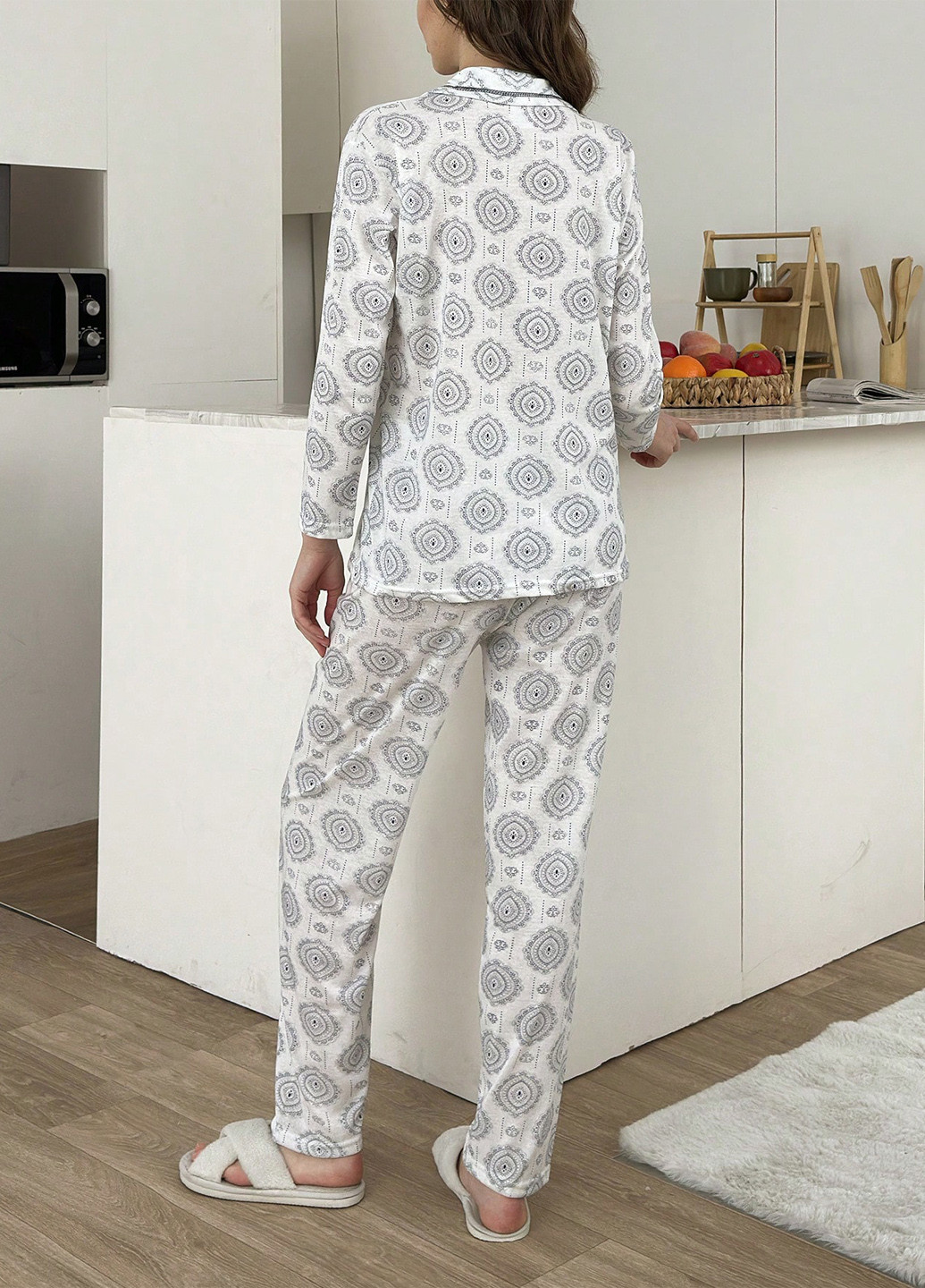 Белая всесезон пижама (рубашка, брюки) рубашка + брюки SHEIN
