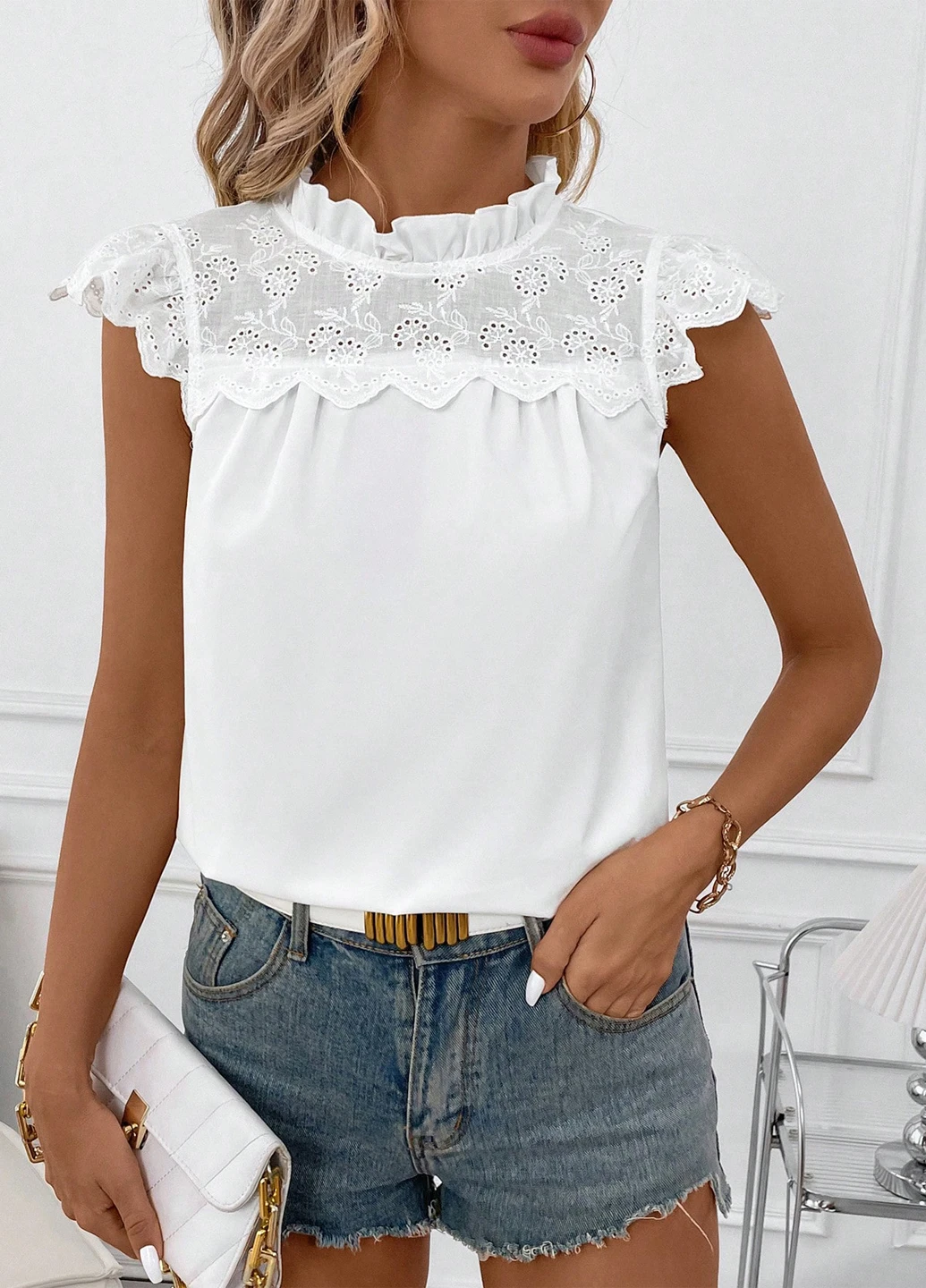 Біла блуза SHEIN