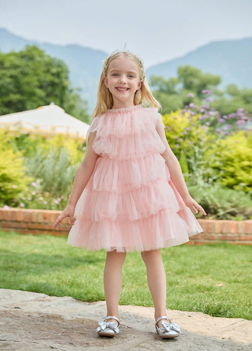 Світло-рожева сукня SHEIN (324027927)