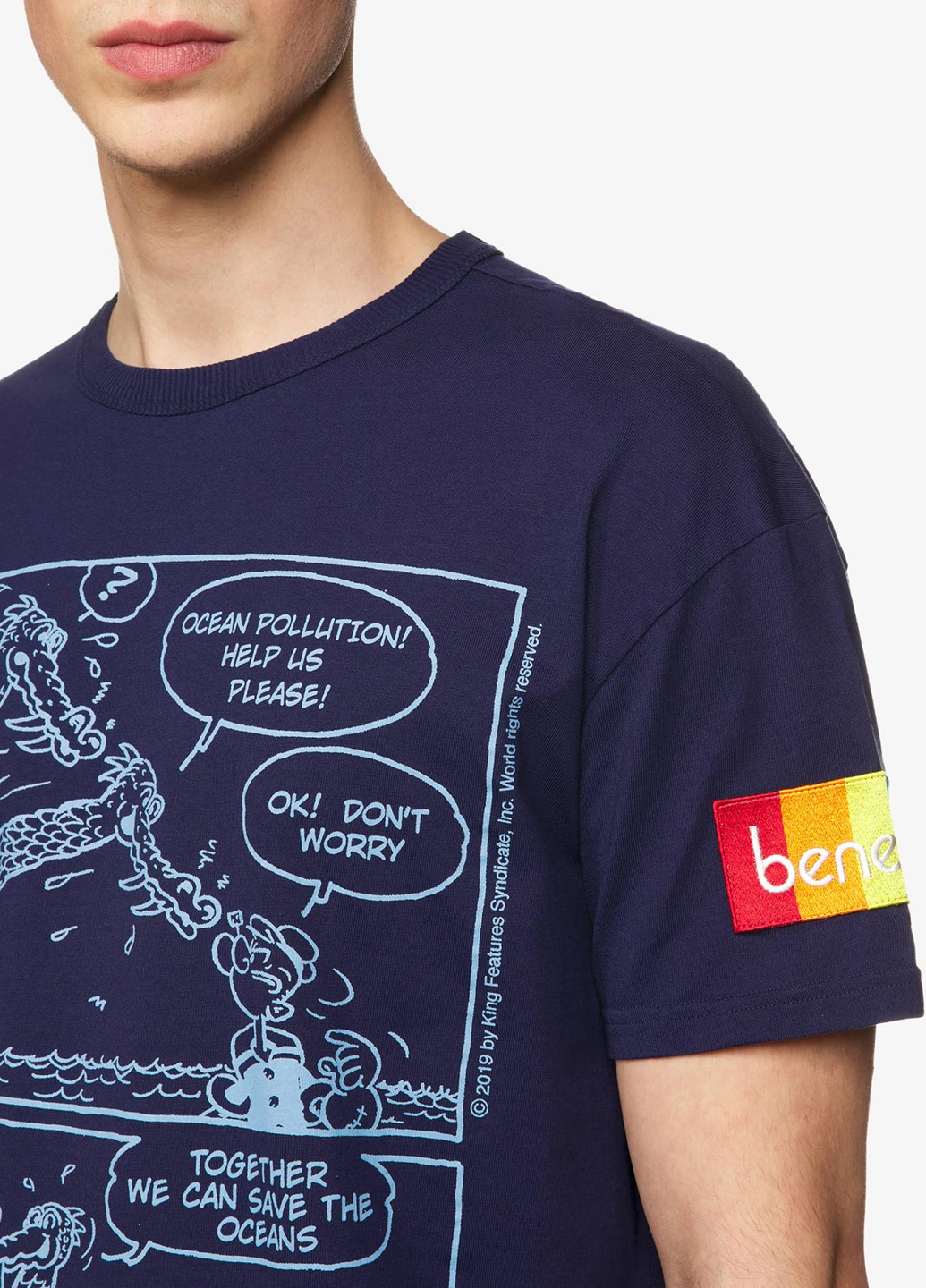 Синяя футболка United Colors of Benetton