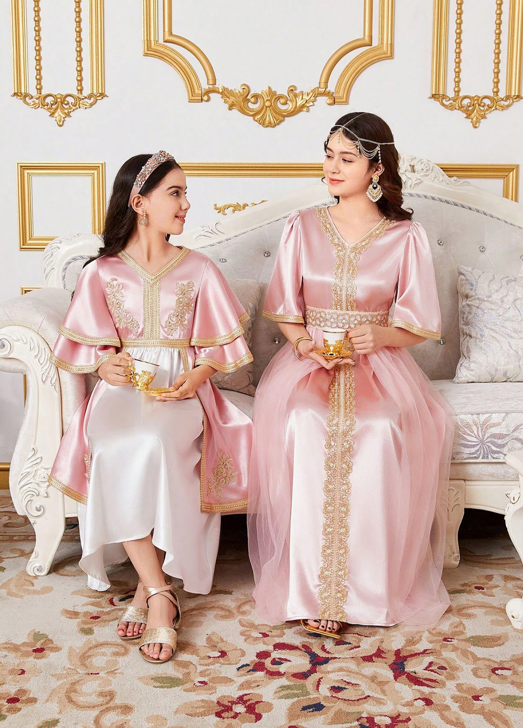 Светло-розовое платье SHEIN (324027903)