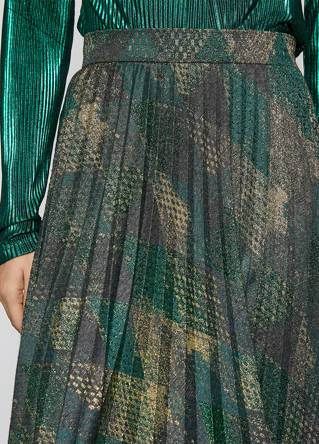 Зеленая кэжуал с абстрактным узором юбка KOTON плиссе